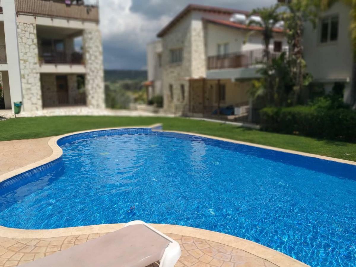 Horizon Luxury Apartment Oroklini Exterior foto